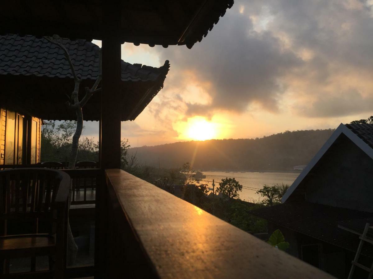 Sunday Huts Lembongan Hotel Ngoại thất bức ảnh
