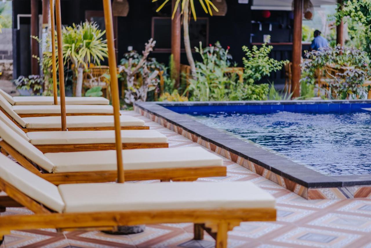Sunday Huts Lembongan Hotel Ngoại thất bức ảnh